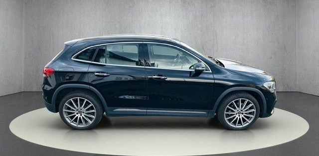 Mercedes-Benz GLA 250 e 8G-DCT*AMG Line*Panorama*Head-Up Di foto 4