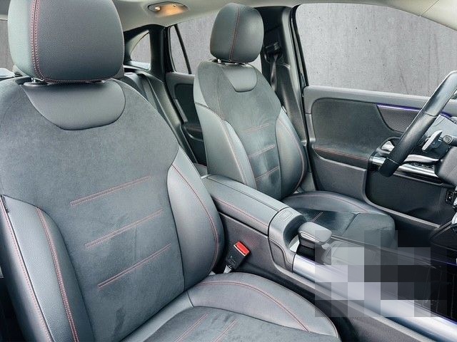 Mercedes-Benz GLA 250 e 8G-DCT*AMG Line*Panorama*Head-Up Di foto 10