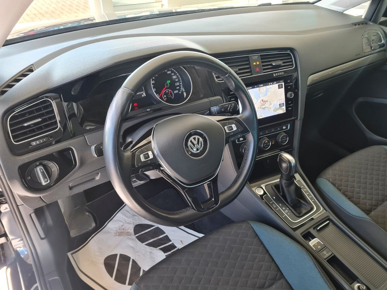 Volkswagen Golf VII Lim. IQ.DRIVE Start-Stopp foto 19
