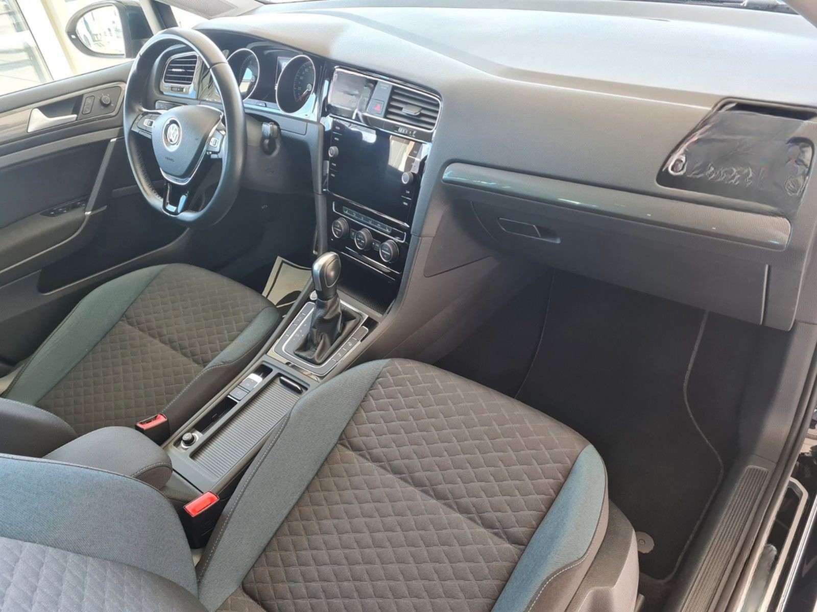 Volkswagen Golf VII Lim. IQ.DRIVE Start-Stopp foto 22