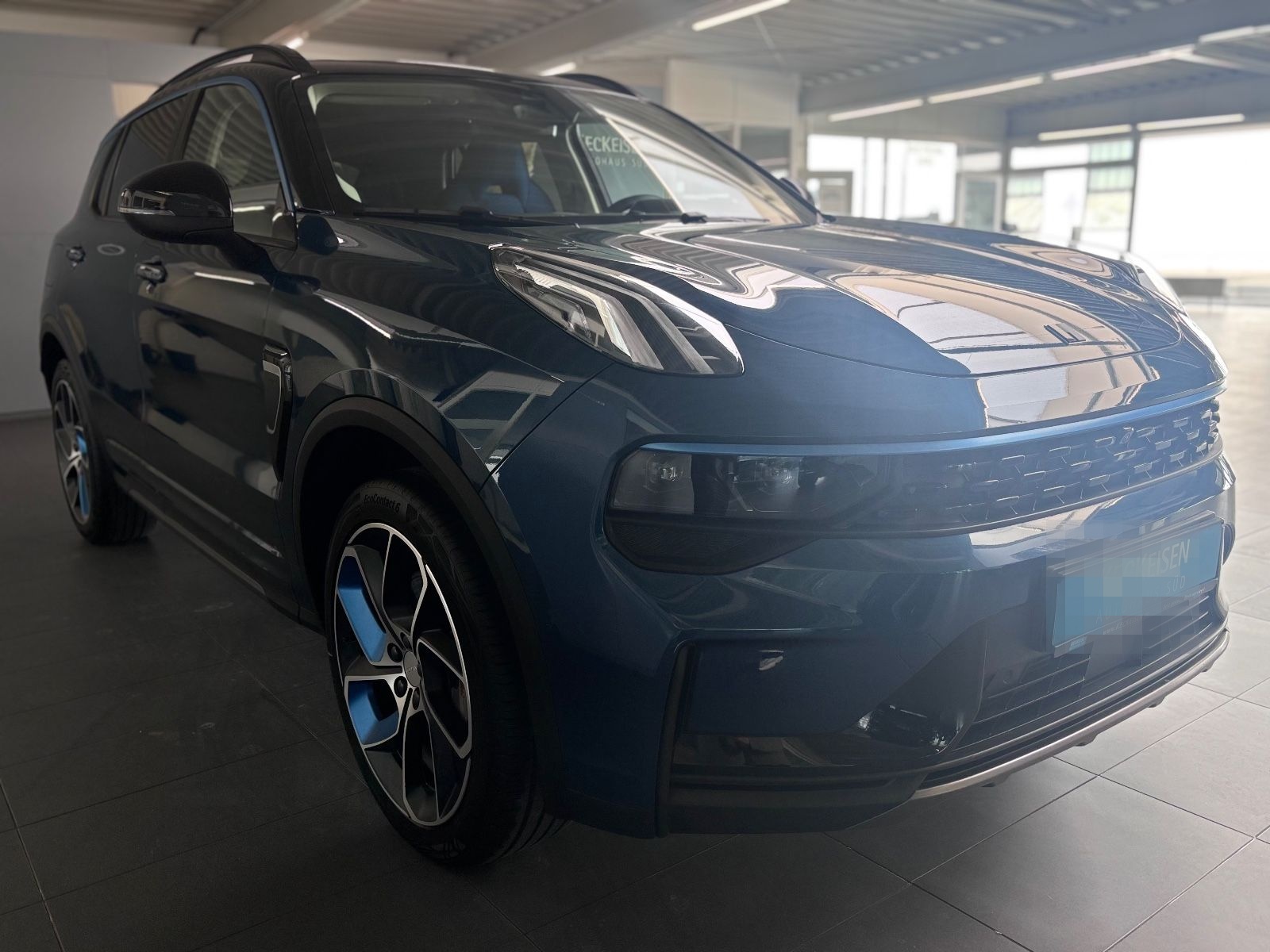 Lynk&Co 01 PHEV Automatik Plug In Hybrid 360°Kamera foto 3