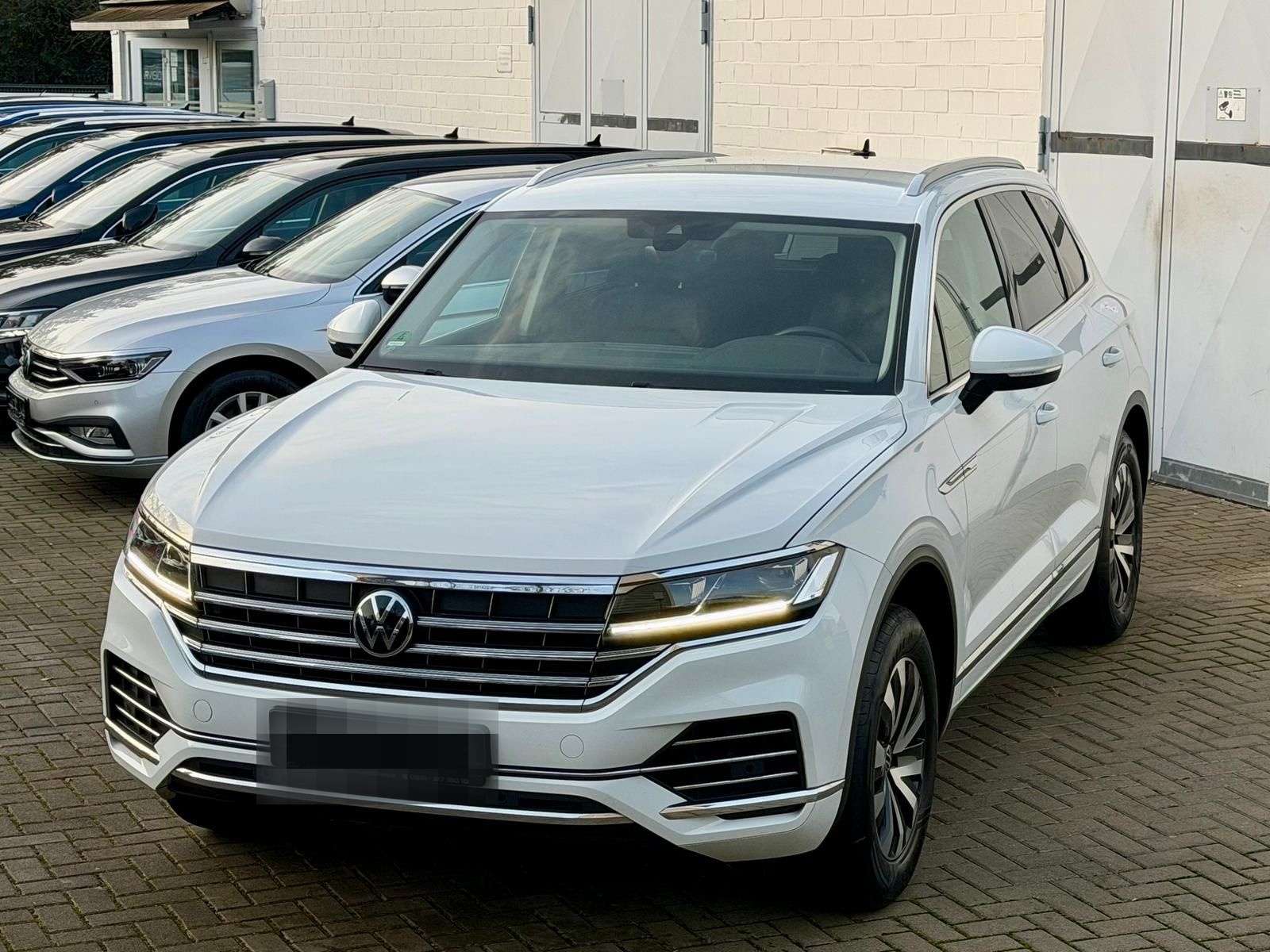 Volkswagen Touareg 3.0 V6 TDI Elegance 4Motion *LEDER*AHK* foto 2