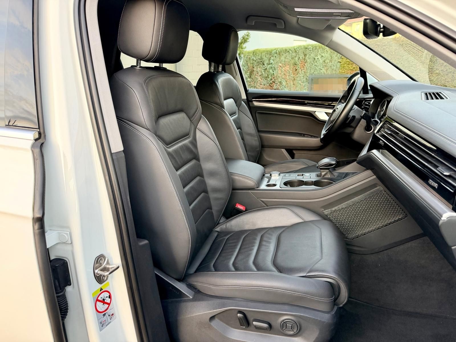 Volkswagen Touareg 3.0 V6 TDI Elegance 4Motion *LEDER*AHK* foto 15