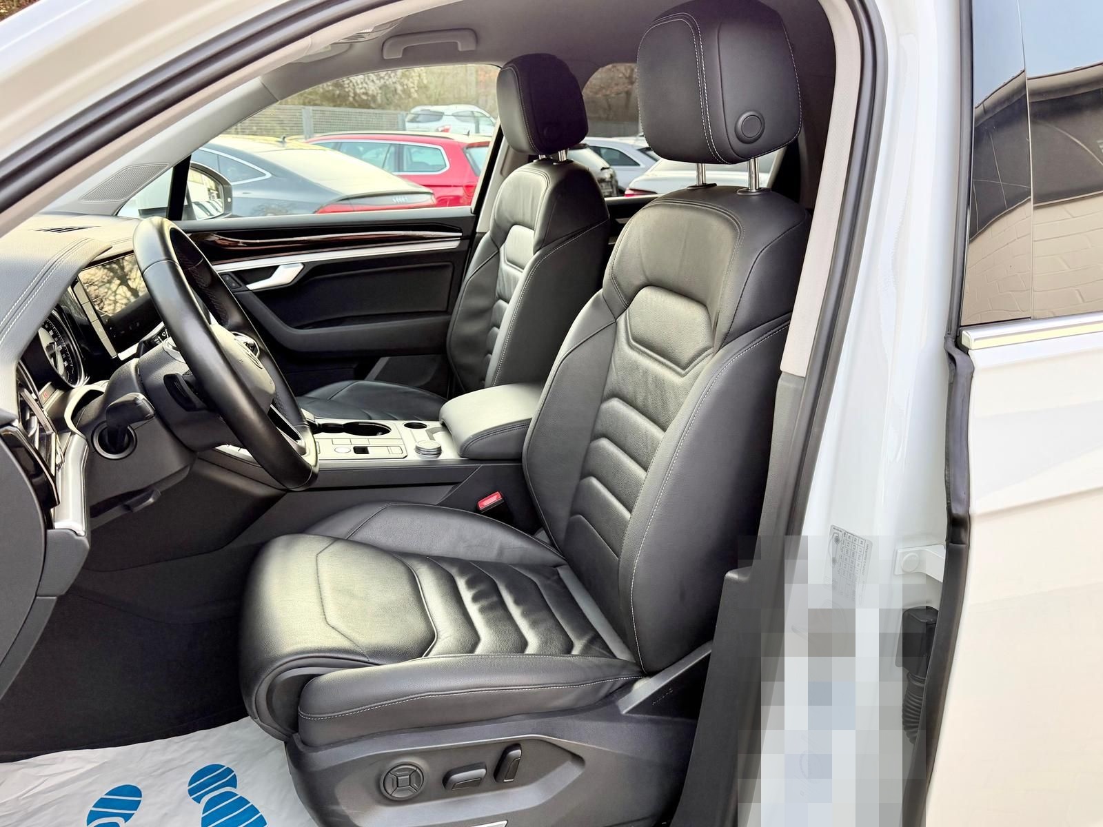 Volkswagen Touareg 3.0 V6 TDI Elegance 4Motion *LEDER*AHK* foto 10