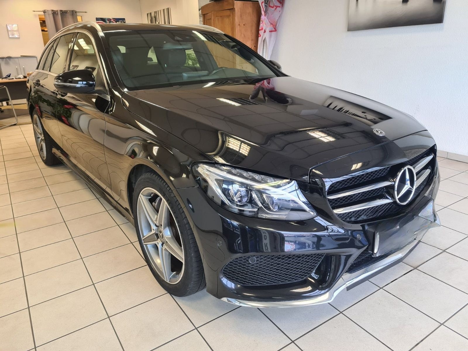 Mercedes-Benz C 250 T / AMG / NAVI / LEDER / PANORAMADACH foto 2