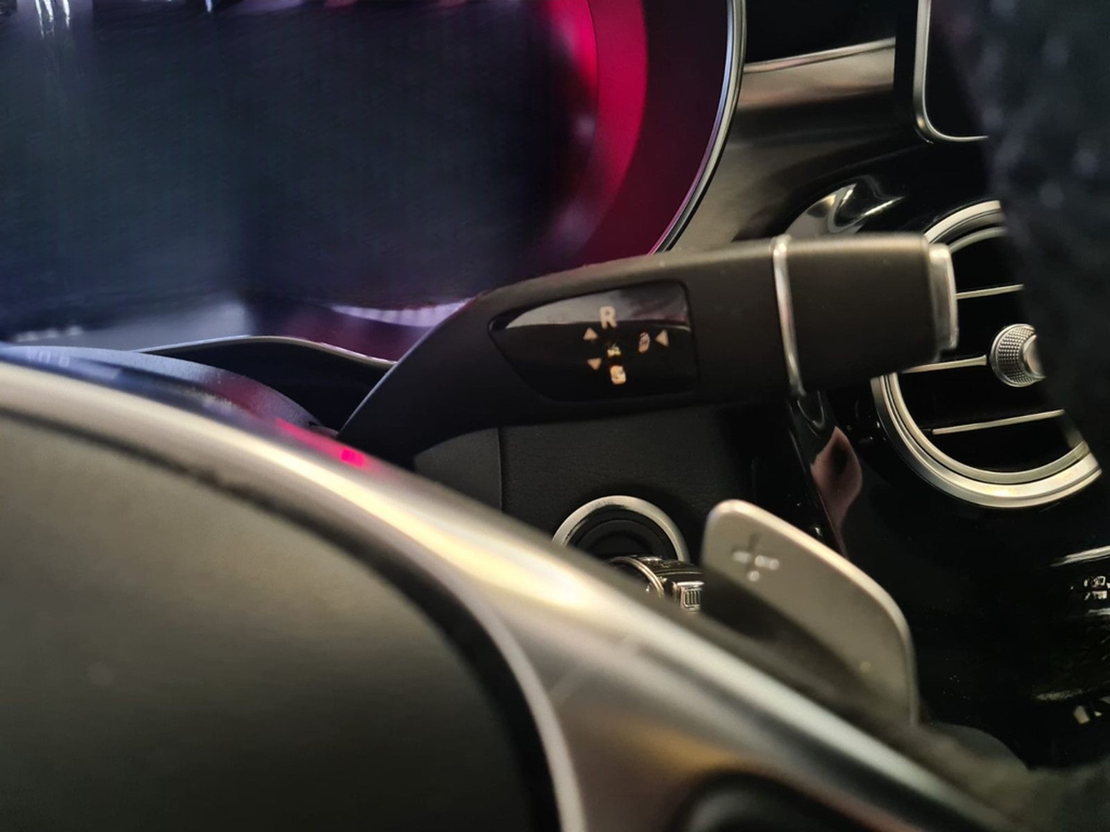 Mercedes-Benz C 250 T / AMG / NAVI / LEDER / PANORAMADACH foto 18
