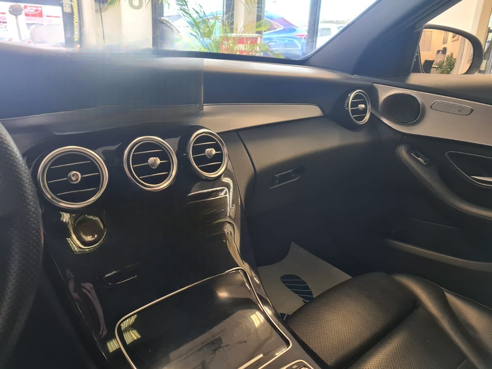 Mercedes-Benz C 250 T / AMG / NAVI / LEDER / PANORAMADACH foto 27