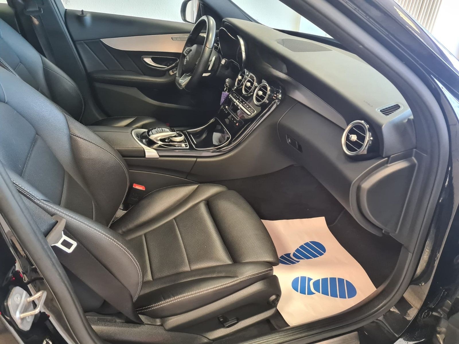 Mercedes-Benz C 250 T / AMG / NAVI / LEDER / PANORAMADACH foto 9