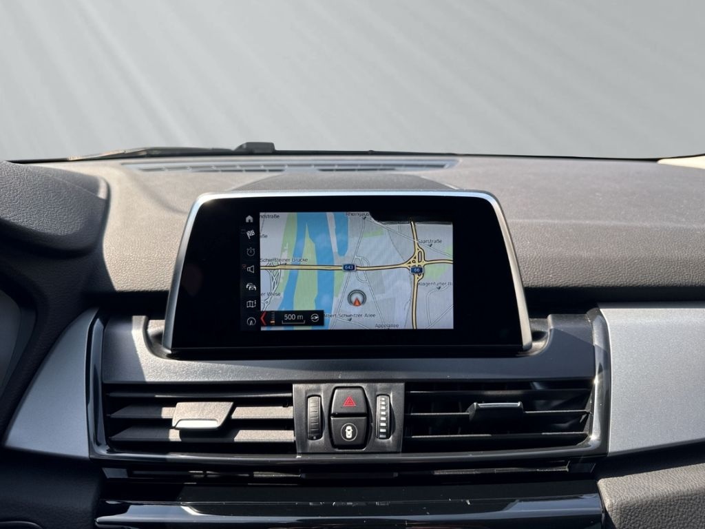 BMW 218 Gran Tourer d HiFi RFK Sportsitze LED elektr foto 11