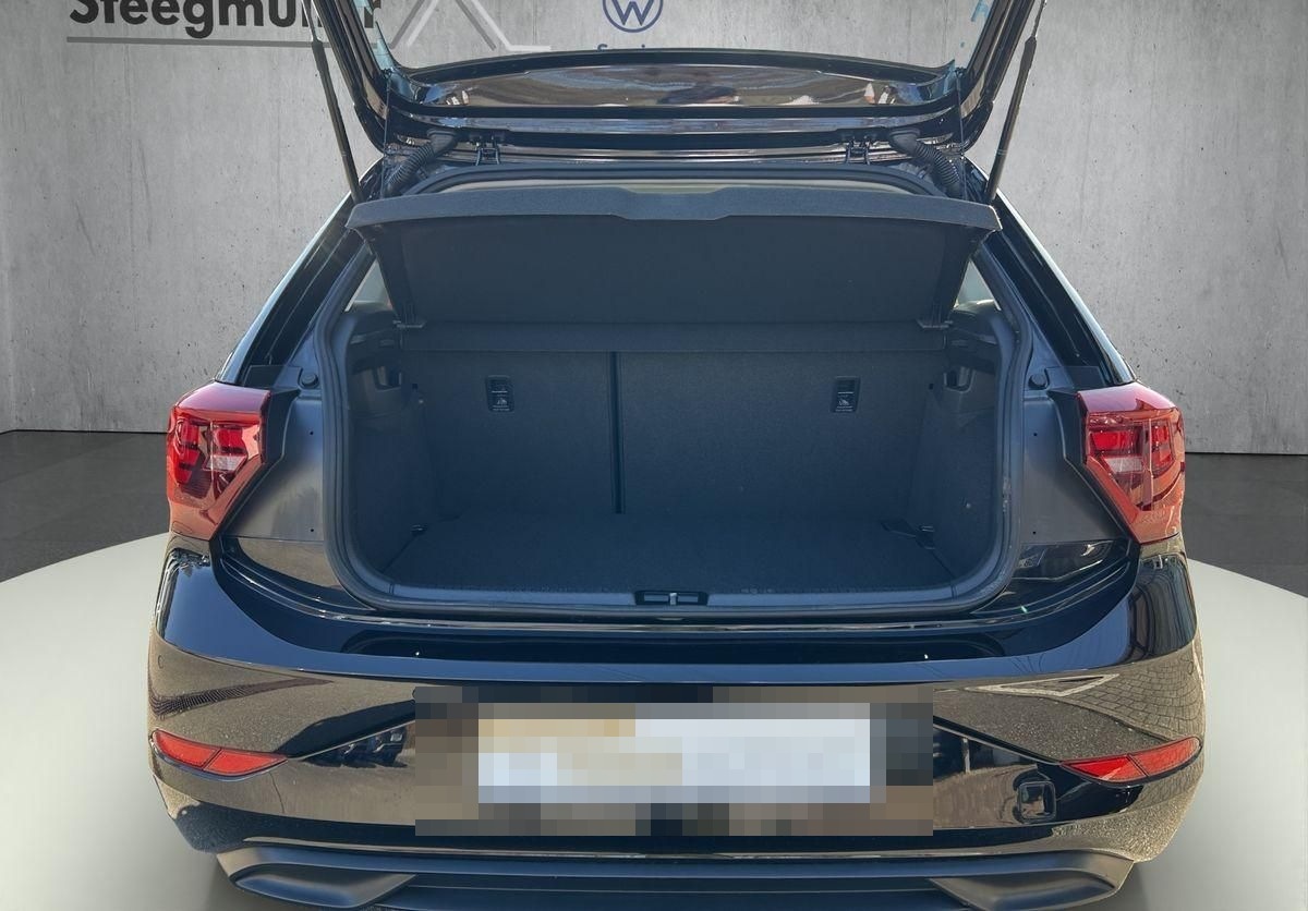 Volkswagen Polo 1.0 TSI DSG Life foto 18