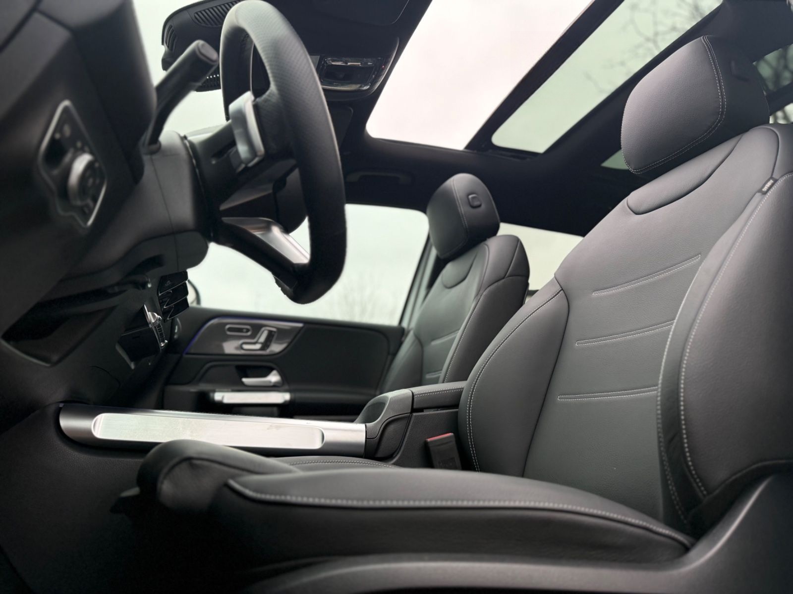 Mercedes-Benz GLB 200d AMG/Pano/360° Kamera/Head-Up/ACC/7-Sitz foto 12