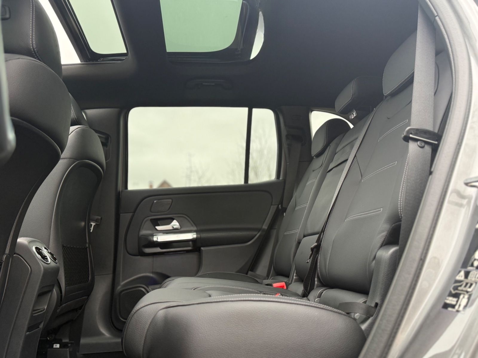 Mercedes-Benz GLB 200d AMG/Pano/360° Kamera/Head-Up/ACC/7-Sitz foto 15