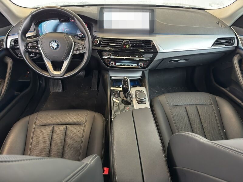 BMW 530e Lim. Navi.Laser.ACC.RüKam.HuD.KomfZg.Pano foto 8