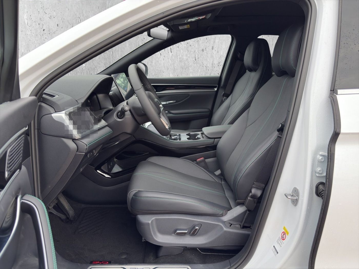 BYD SEAL U DM-i PHEV 18.3kWh Boost ACC 360 11kw OBC foto 11