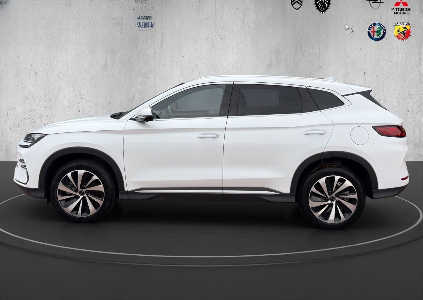 BYD SEAL U DM-i PHEV 18.3kWh Boost ACC 360 11kw OBC foto 4