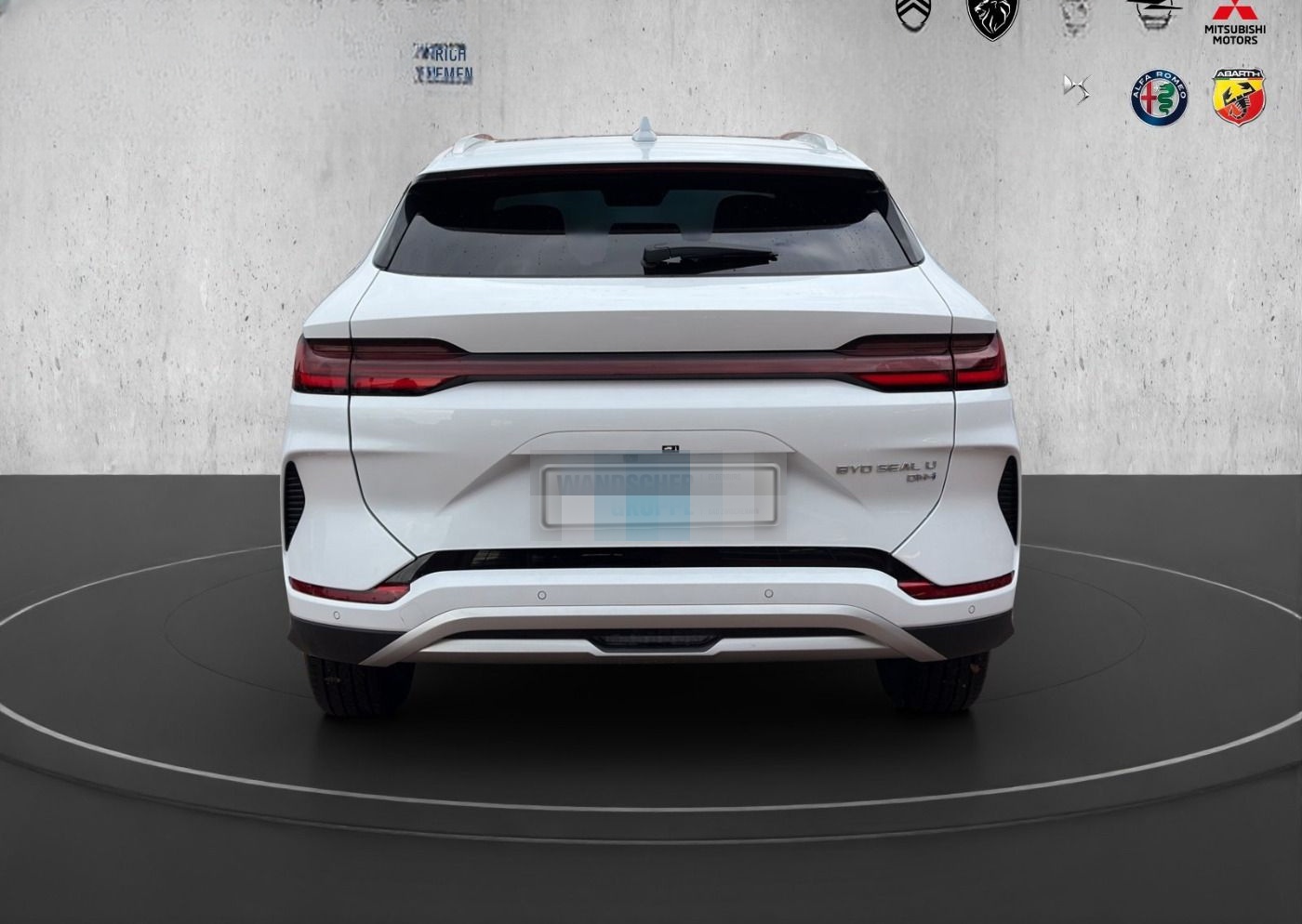 BYD SEAL U DM-i PHEV 18.3kWh Boost ACC 360 11kw OBC foto 6