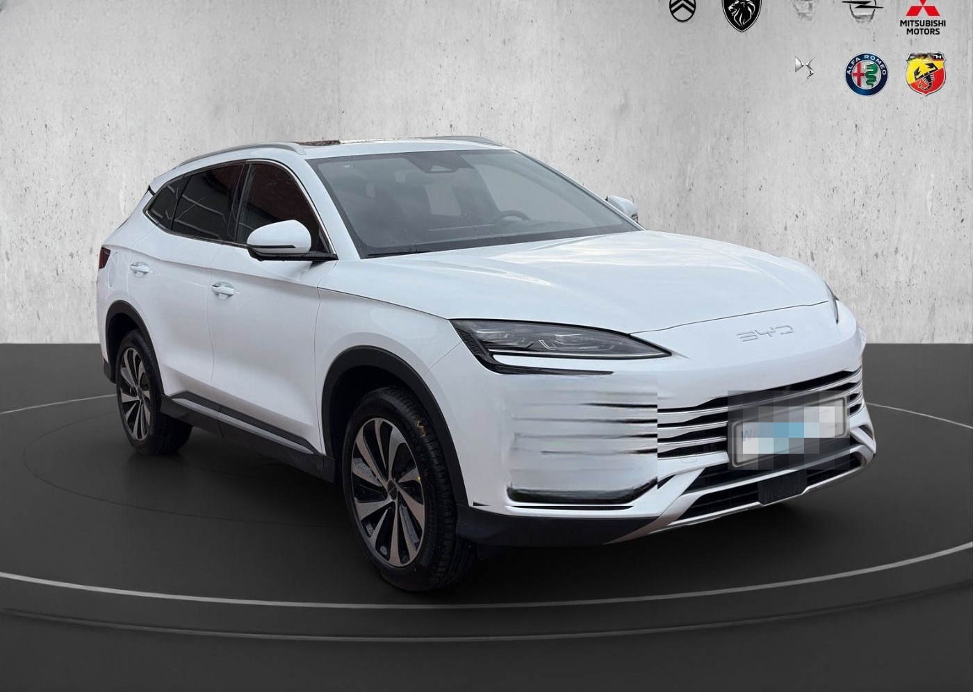 BYD SEAL U DM-i PHEV 18.3kWh Boost ACC 360 11kw OBC foto 9