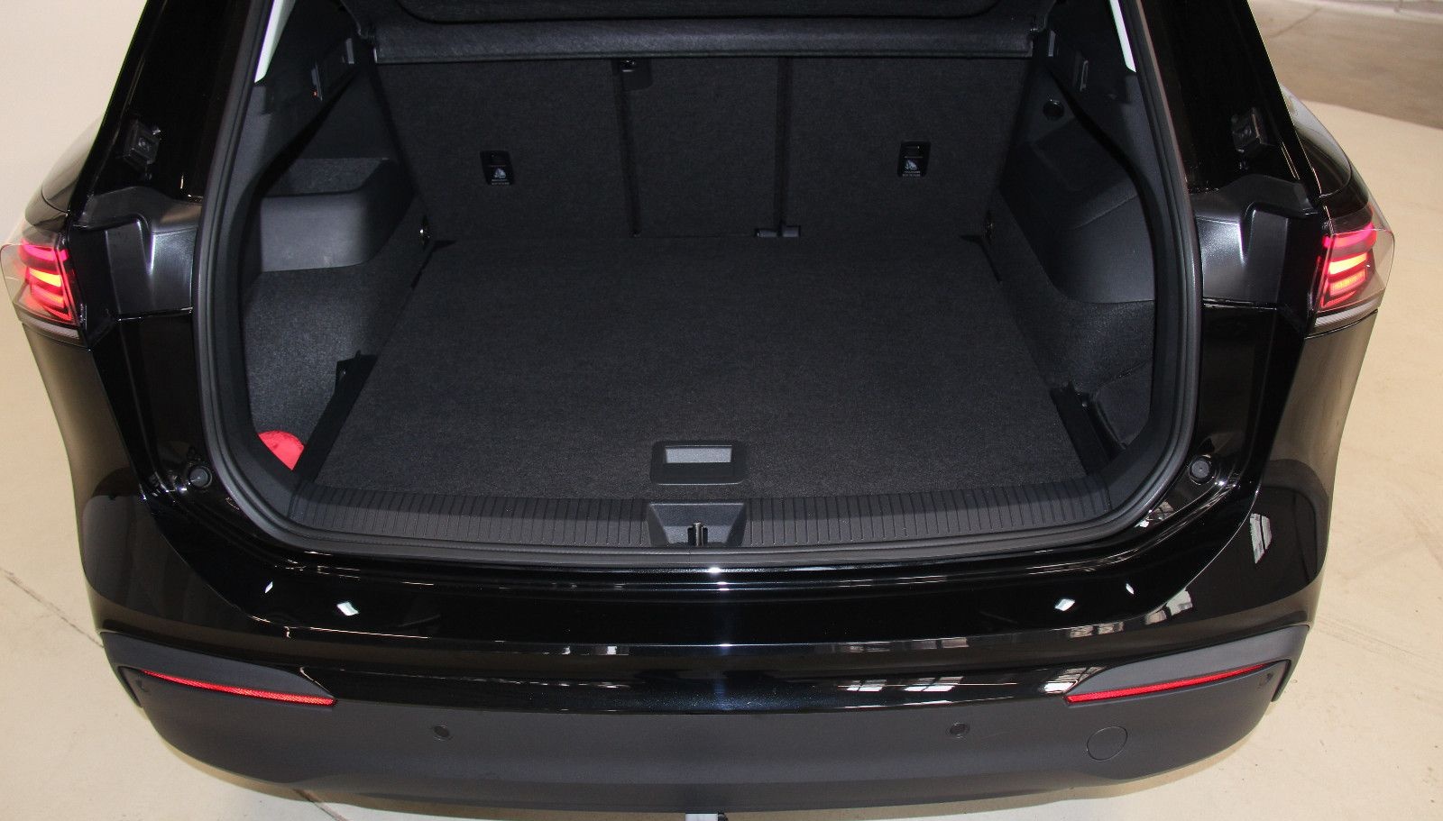 Volkswagen Tiguan 1.5 eTSI Goal HD-MATRIX HUD NAV AHK 360° foto 10