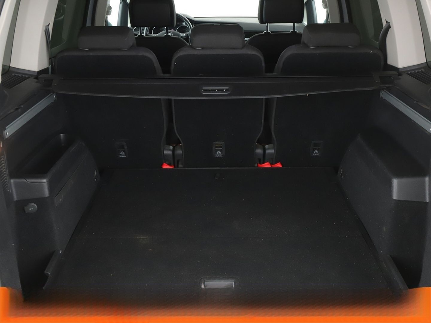 Volkswagen Touran 1.5 TSI ACT Highline BM Aut.*NAVI*LED*ACC foto 18