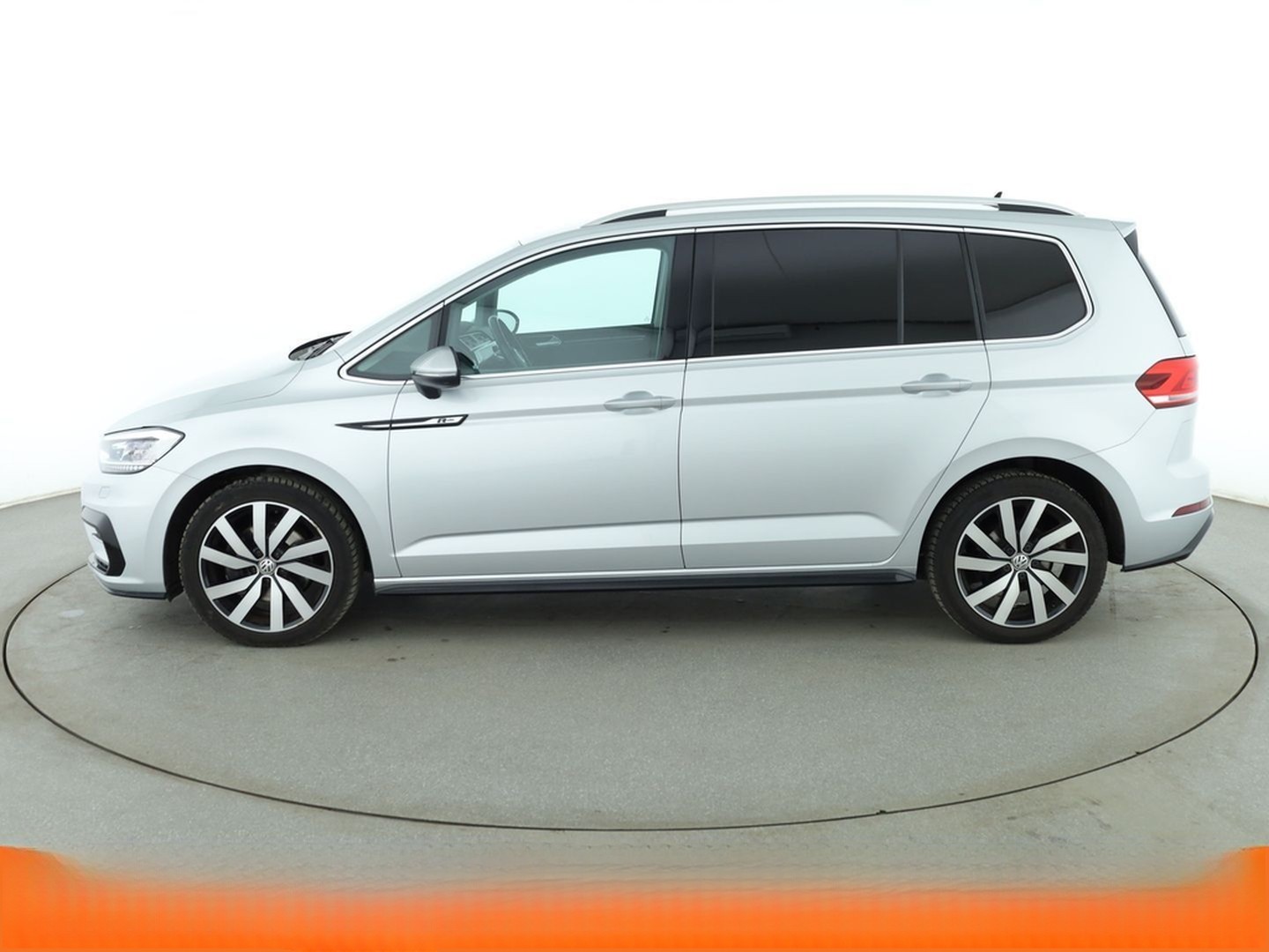 Volkswagen Touran 1.5 TSI ACT Highline BM Aut.*NAVI*LED*ACC foto 3