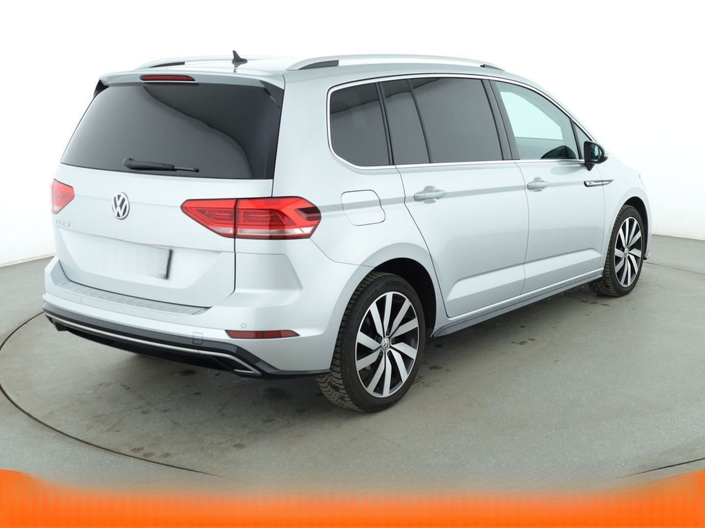 Volkswagen Touran 1.5 TSI ACT Highline BM Aut.*NAVI*LED*ACC foto 6