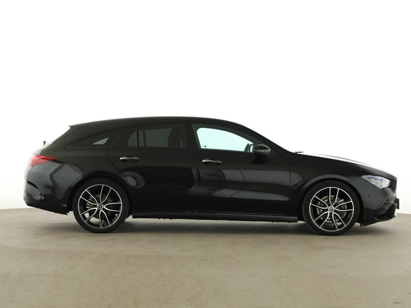 Mercedes-Benz CLA 200 d SB AMG ADV. PLUS+NIGHT+AHK+DISTR+AMBI+ foto 8