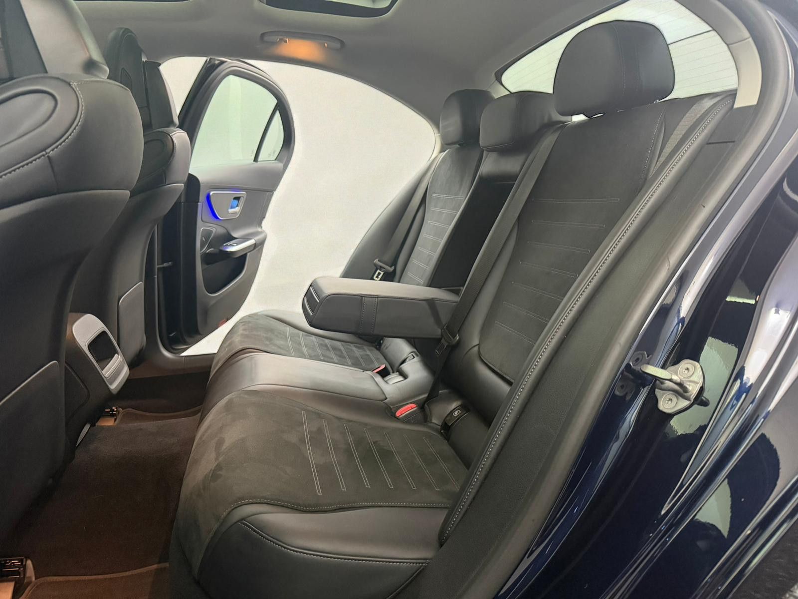 Mercedes-Benz C 300d 4M Limo AMG LINE PANO*DIGI-LIGHT*WIDE*KAM foto 14