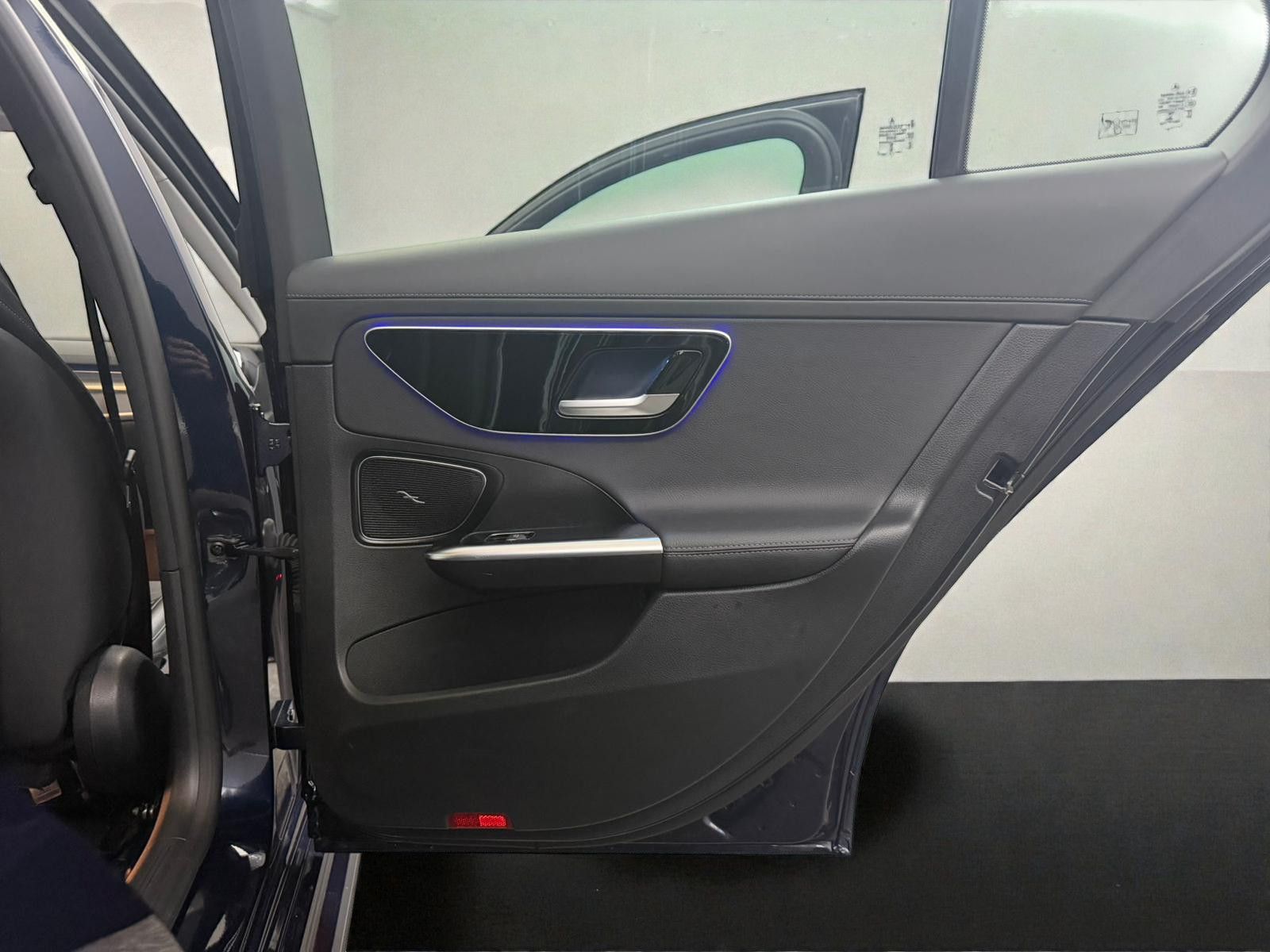 Mercedes-Benz C 300d 4M Limo AMG LINE PANO*DIGI-LIGHT*WIDE*KAM foto 17