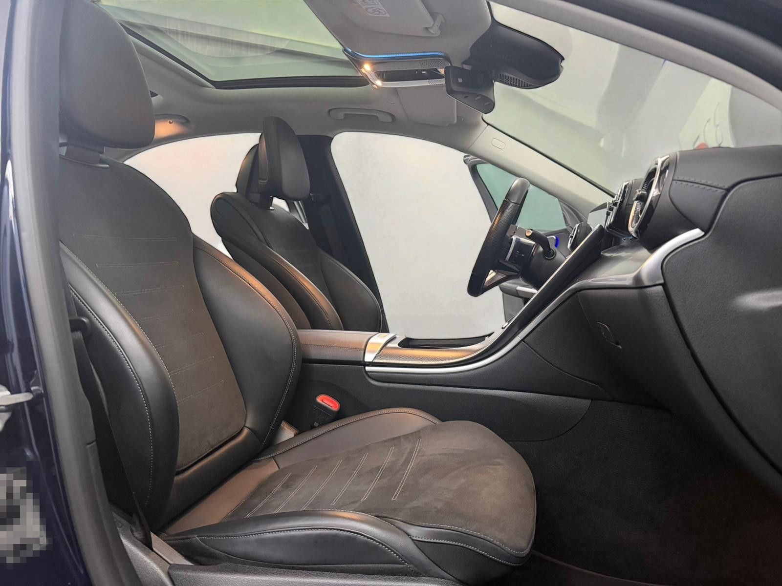 Mercedes-Benz C 300d 4M Limo AMG LINE PANO*DIGI-LIGHT*WIDE*KAM foto 22