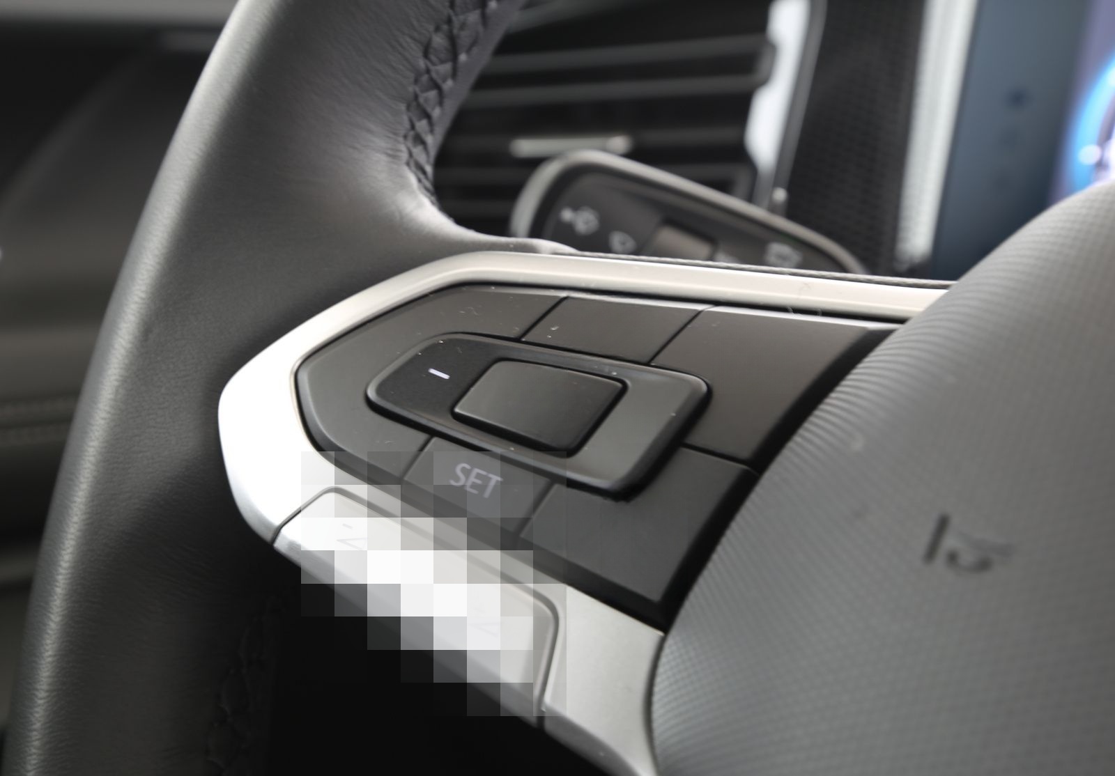 Volkswagen Tiguan 1.5eTSI 130PS DSG LIFE Navi RFK ACC LED P foto 14