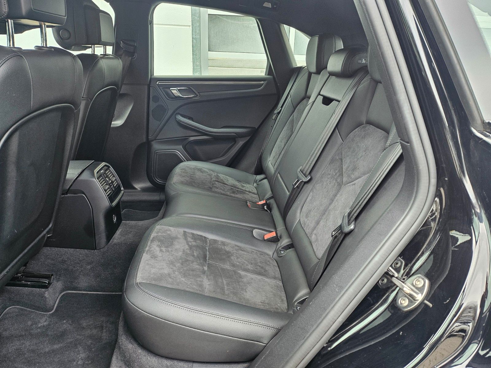 Porsche Macan 1.HAND*UNFALLFREI*DEUTSCHES-FAHRZEUG*SH-PO foto 16