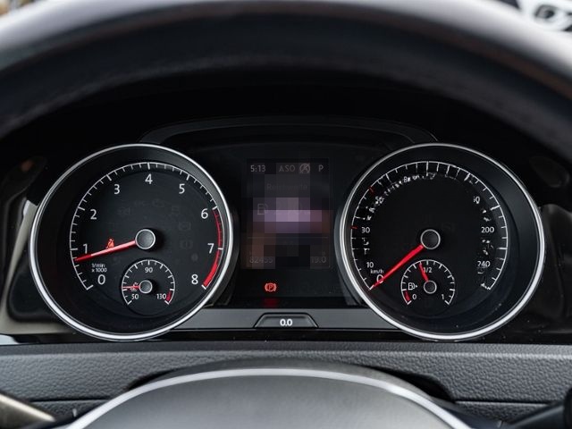 Volkswagen Golf VII 1.5 TSI DSG Highline *R-LINE*LED*NAVI* foto 18