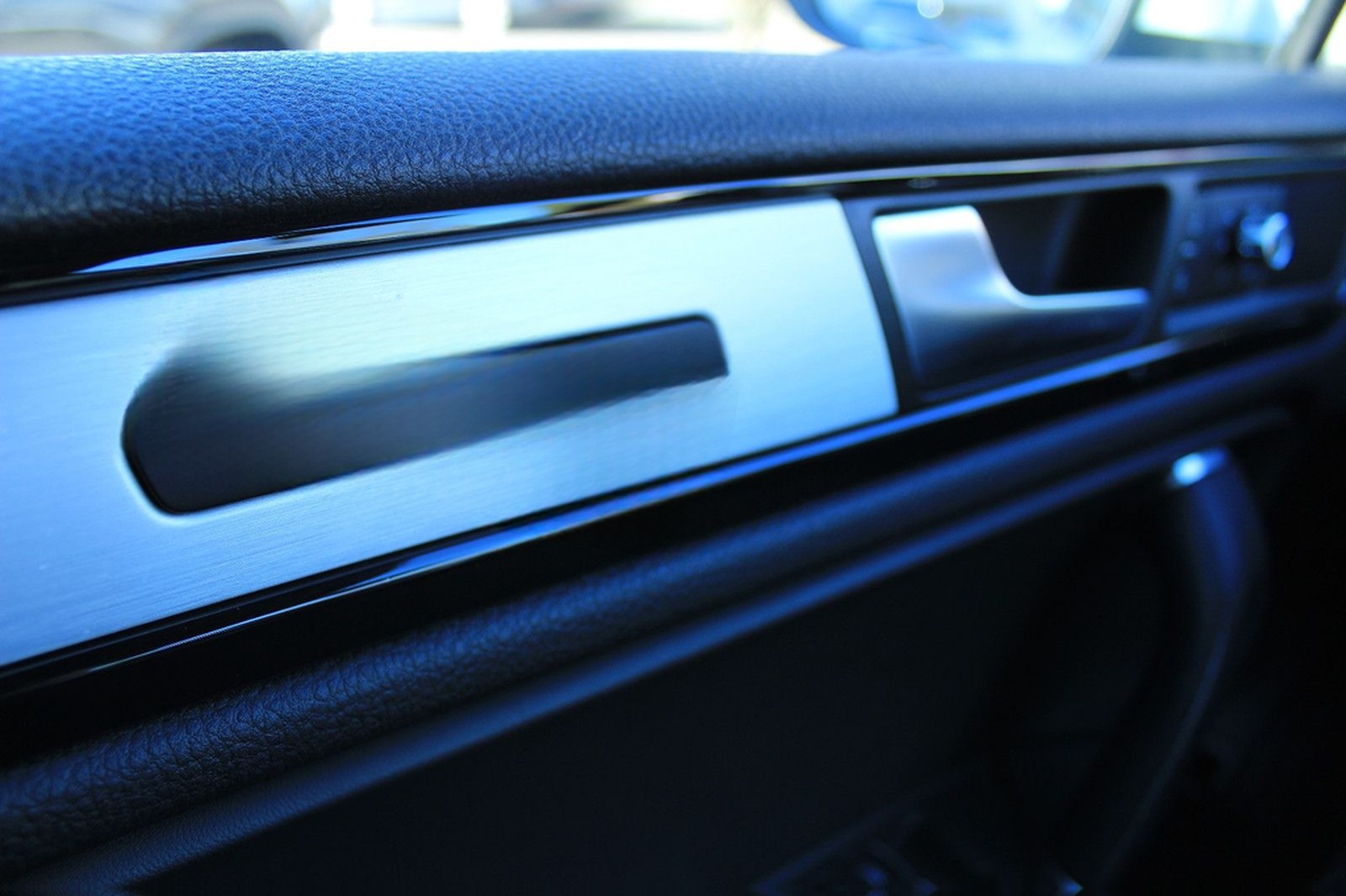 Volkswagen Touareg V6 FSI BMT+XENON+AHK+LEDER+MEMORY+NAVI foto 19