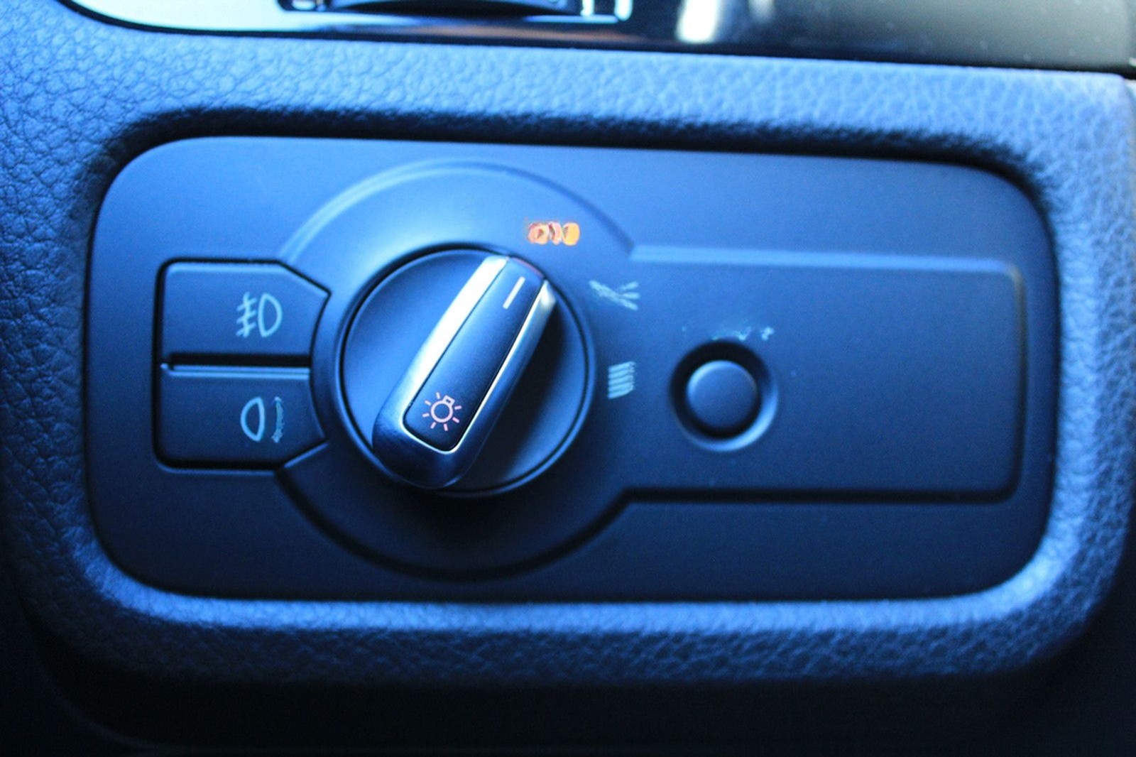 Volkswagen Touareg V6 FSI BMT+XENON+AHK+LEDER+MEMORY+NAVI foto 20