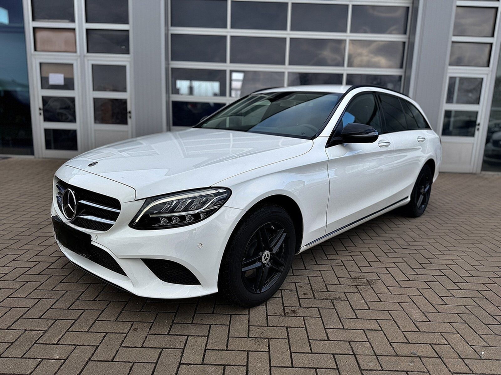Mercedes-Benz C 200 T Avantgarde DISTRONIC+MEMORY+NAVI+SITZHZG foto 2