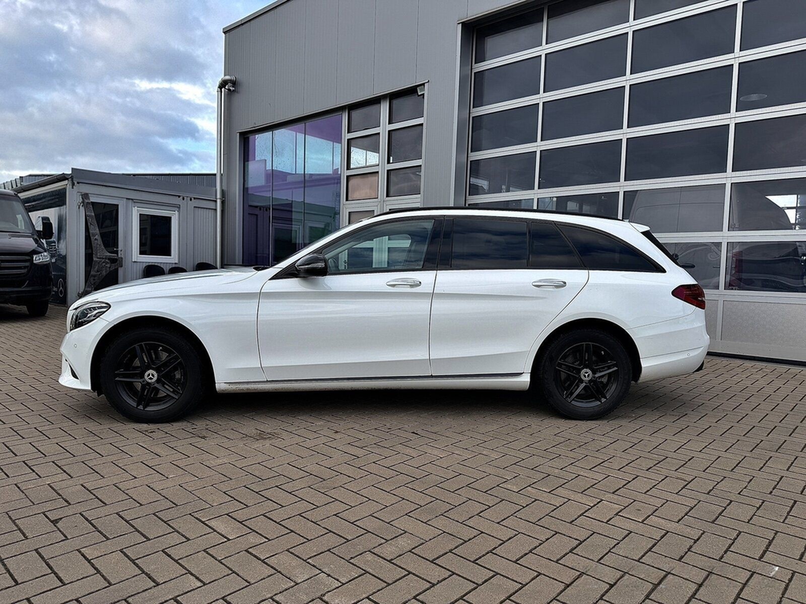 Mercedes-Benz C 200 T Avantgarde DISTRONIC+MEMORY+NAVI+SITZHZG foto 3