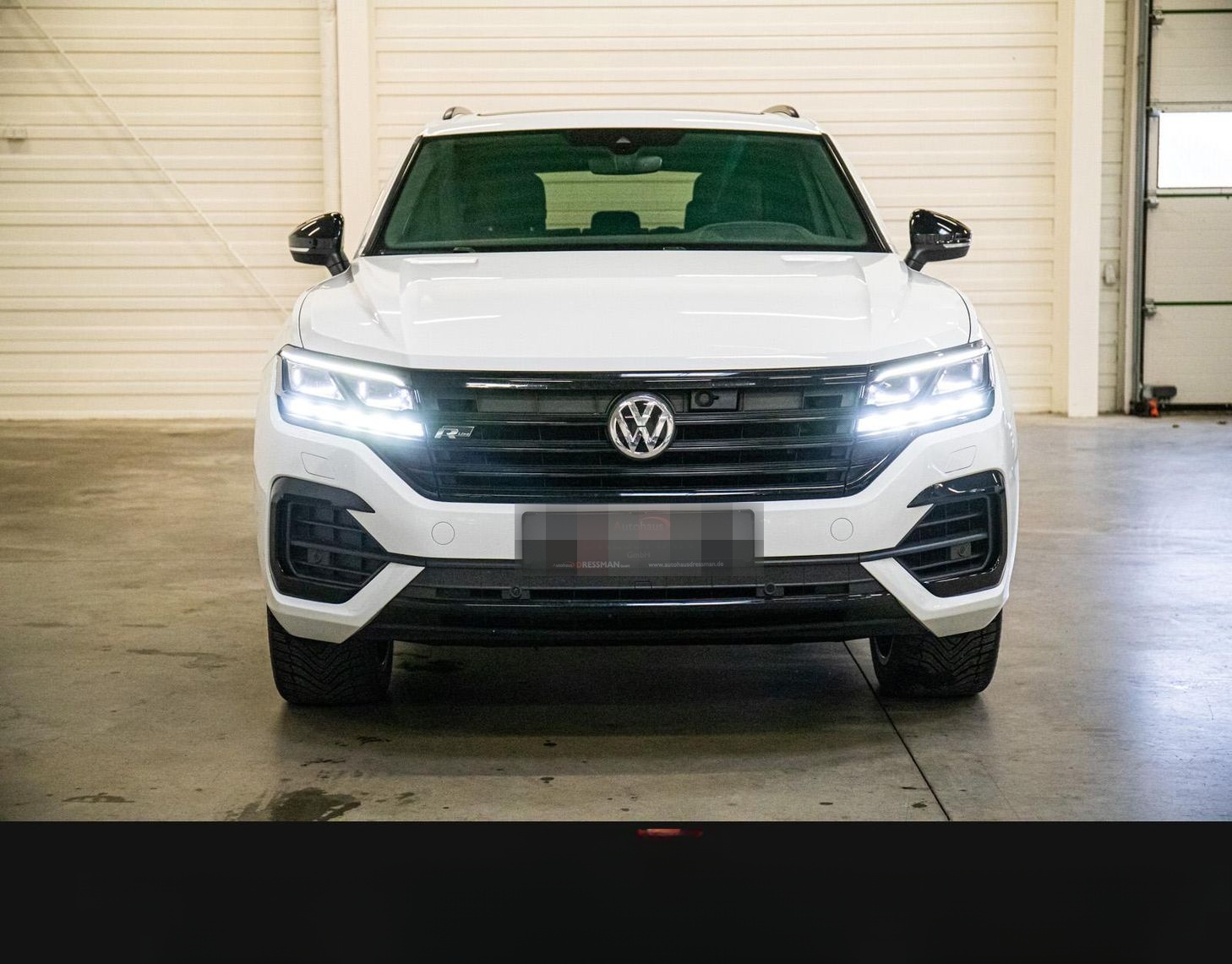 Volkswagen Touareg 3.0 TDI R-Line 4M MATRIX PANO STHZG 360° foto 2