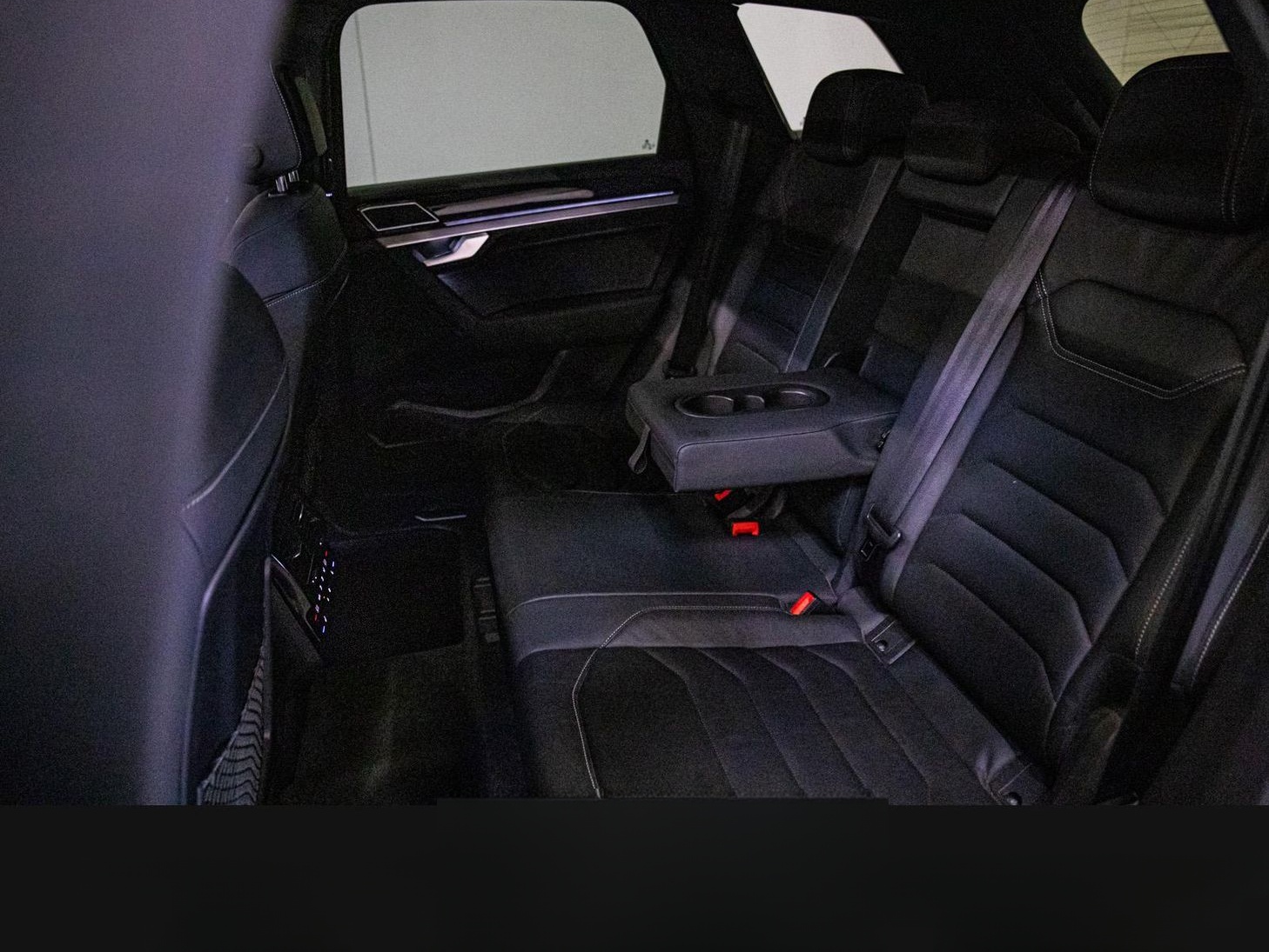 Volkswagen Touareg 3.0 TDI R-Line 4M MATRIX PANO STHZG 360° foto 13