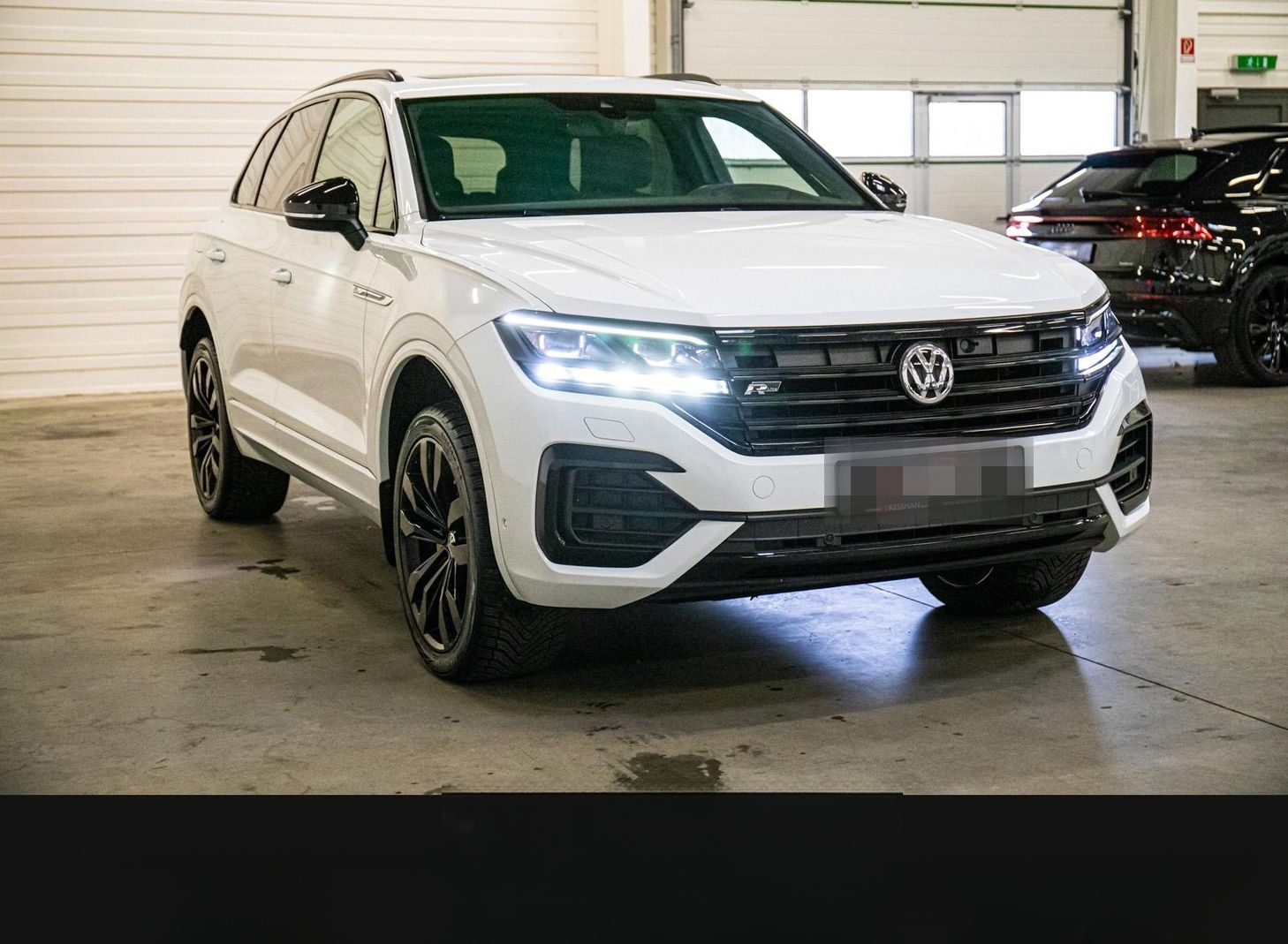 Volkswagen Touareg 3.0 TDI R-Line 4M MATRIX PANO STHZG 360° foto 3
