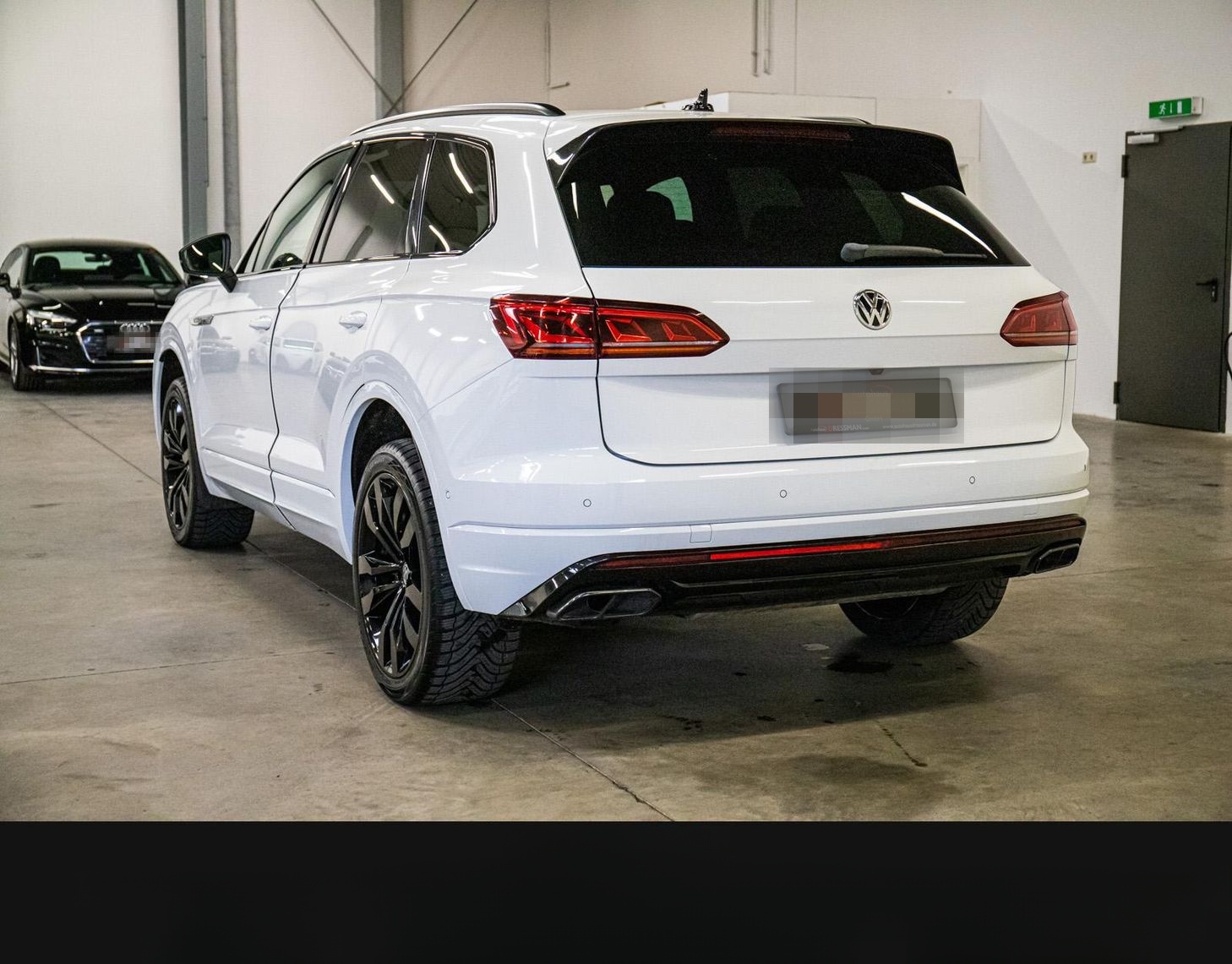 Volkswagen Touareg 3.0 TDI R-Line 4M MATRIX PANO STHZG 360° foto 7