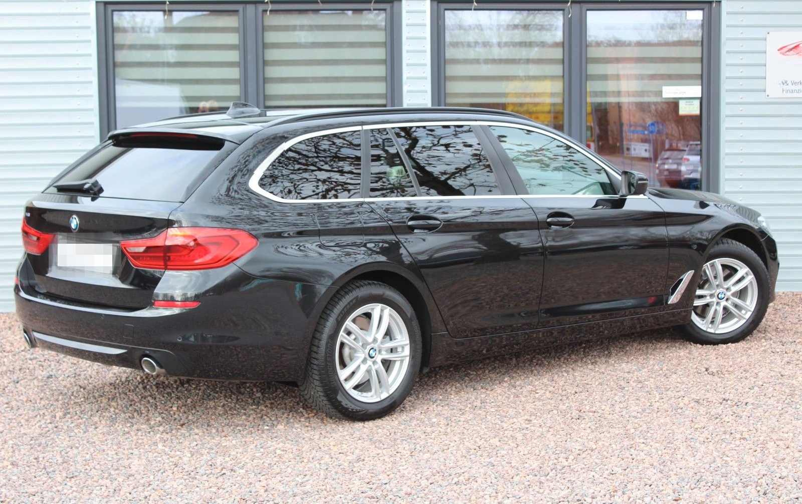 BMW 520d Touring*AHK*Leder*Top*HU/AU Neu*Scheckheft foto 5
