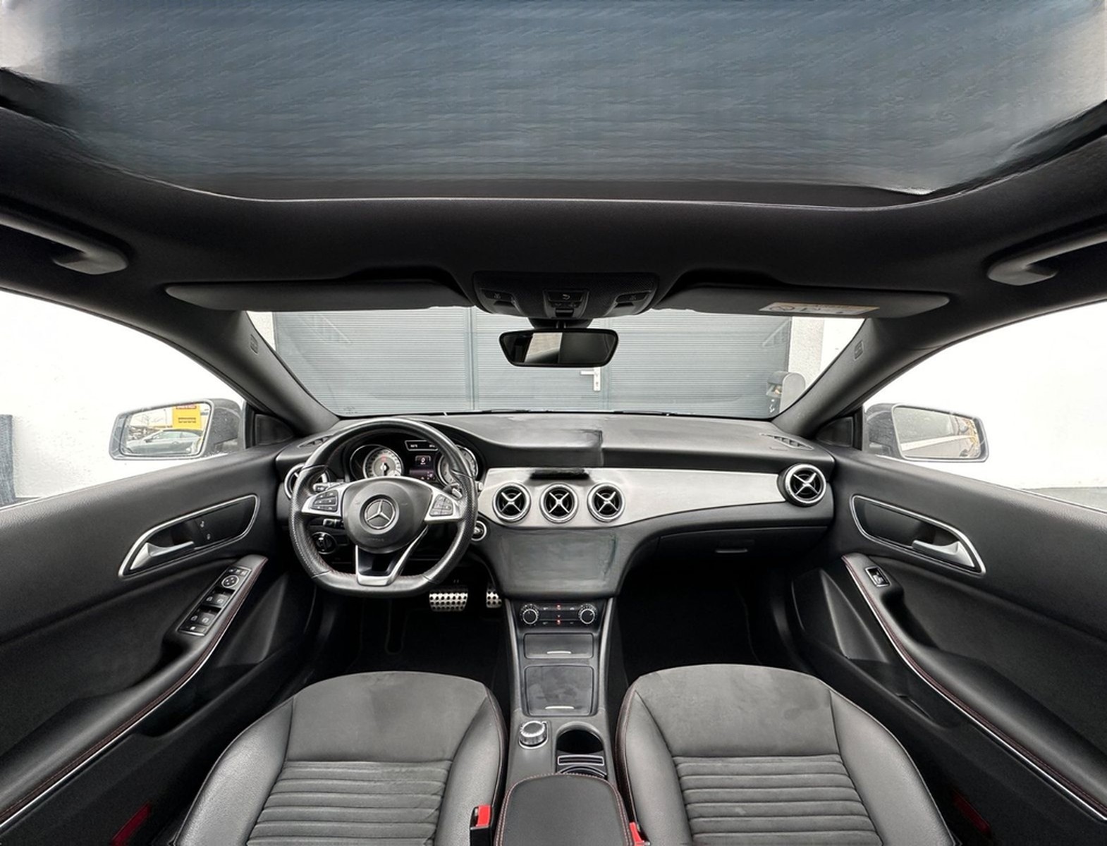 Mercedes-Benz CLA 250 Shooting Brake*AMG*PANO*SHZ*NAVI*XENON foto 3