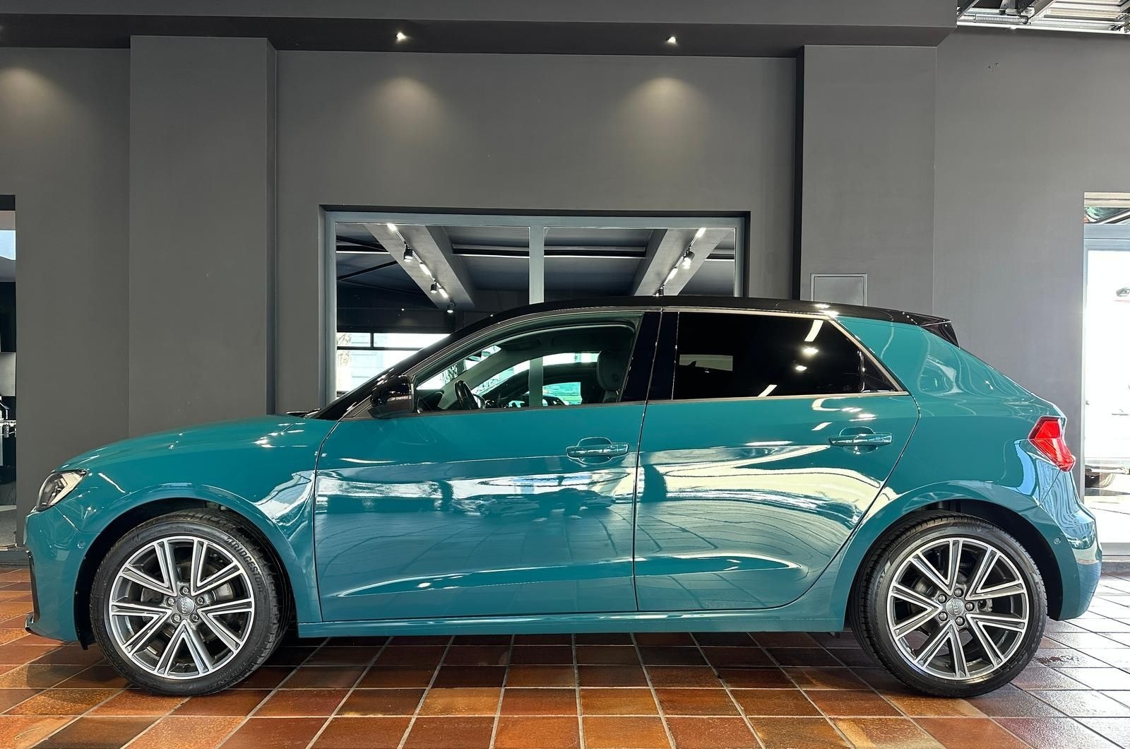 Audi A1 ADVANCED SPORT LED ACC NAVI VIRTUAL SPORTSITZ foto 2