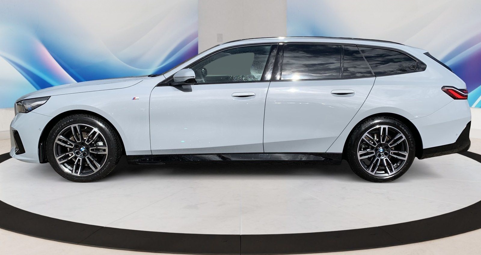 BMW 520d xDrive Touring AHK 360° STANDHZ HEAD-UP RFK foto 2