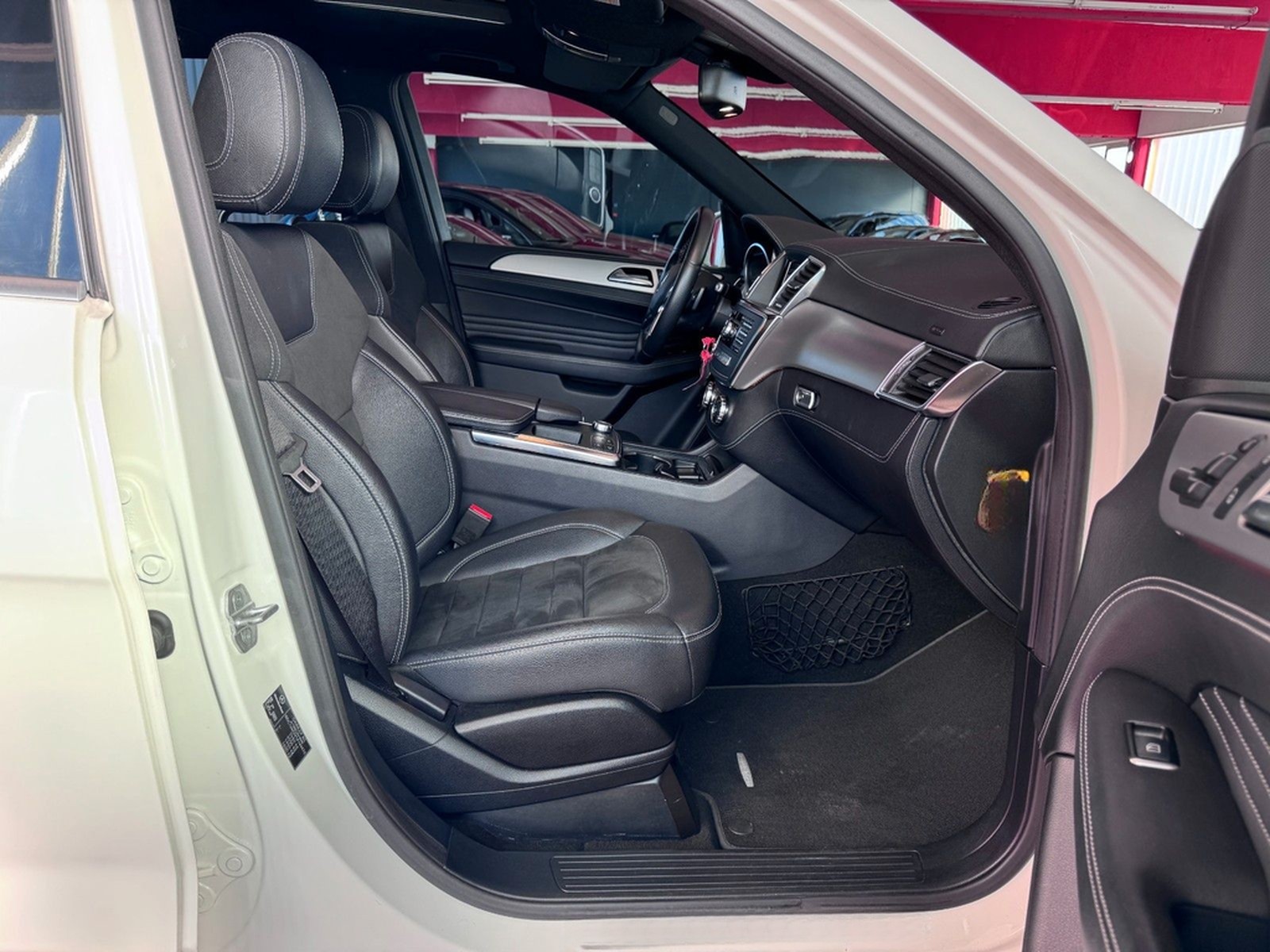 Mercedes-Benz ML 350 CDI AMG Paket Pano Airmatic ILS Comand 20 foto 19