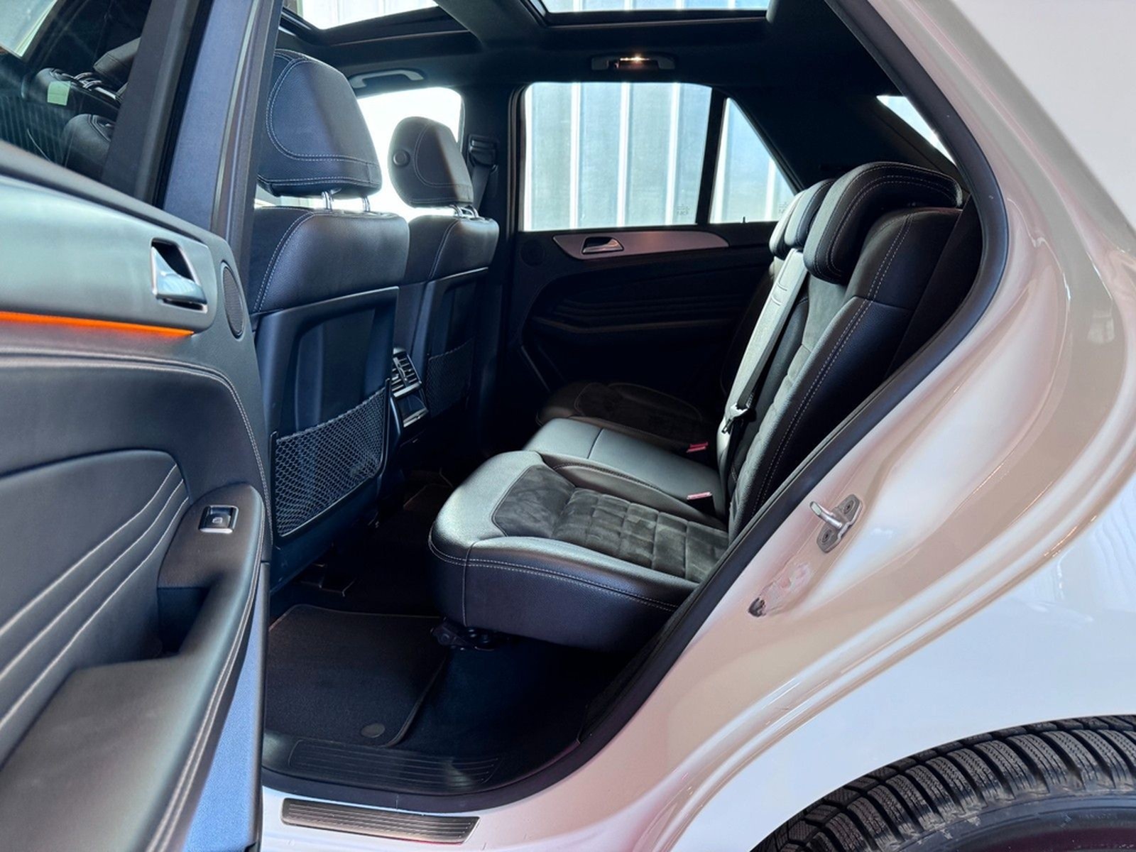 Mercedes-Benz ML 350 CDI AMG Paket Pano Airmatic ILS Comand 20 foto 23