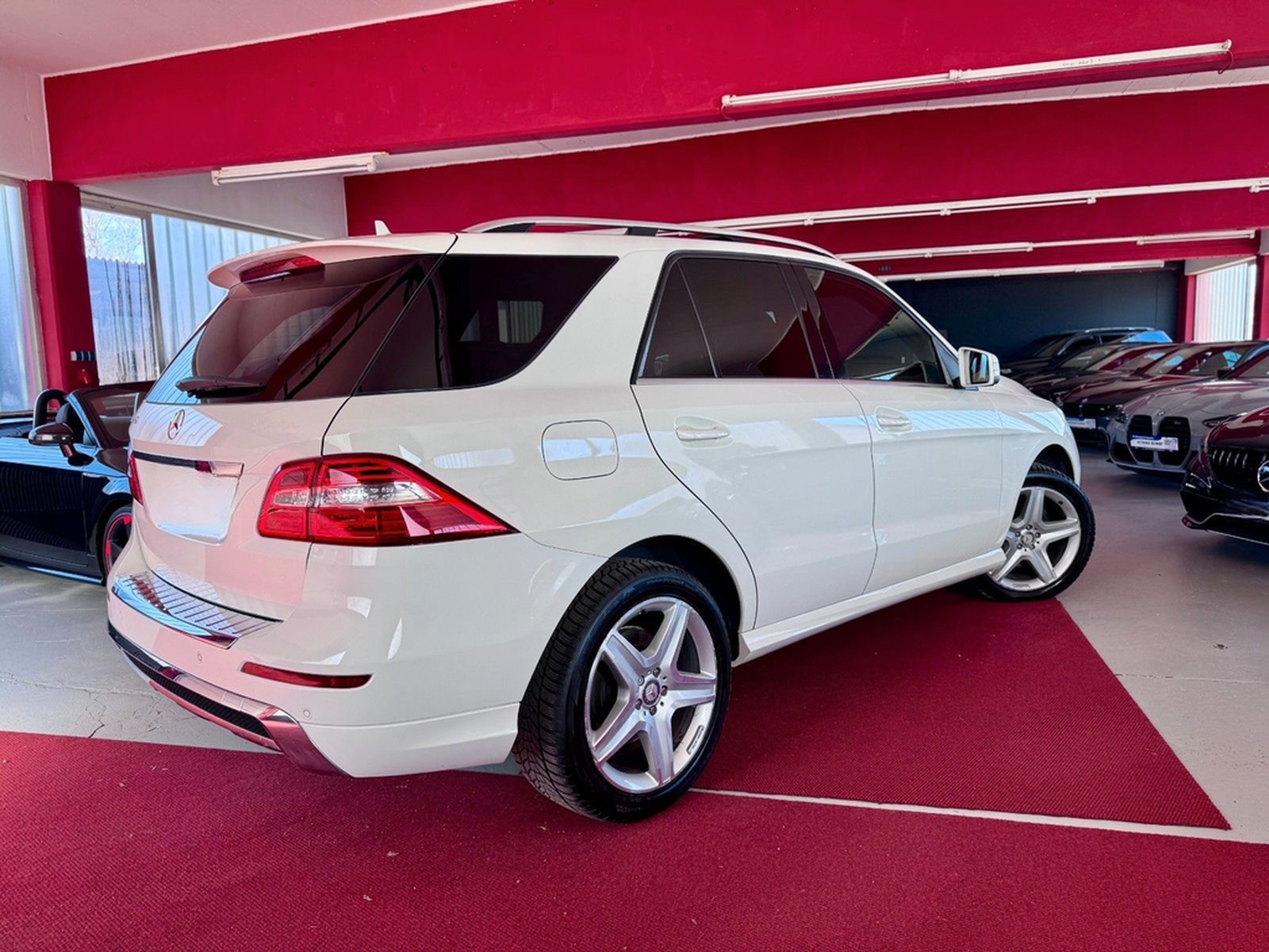 Mercedes-Benz ML 350 CDI AMG Paket Pano Airmatic ILS Comand 20 foto 7