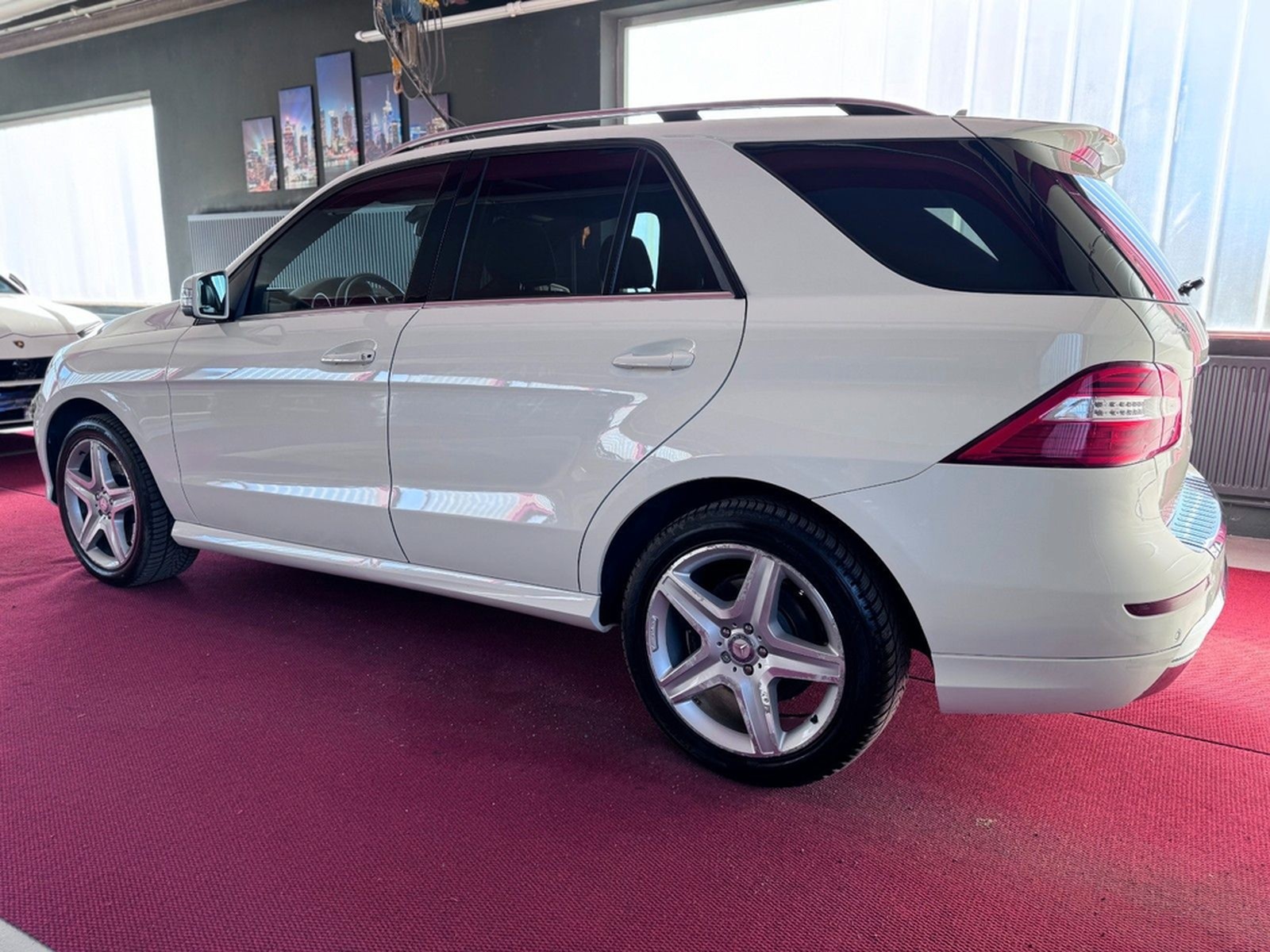 Mercedes-Benz ML 350 CDI AMG Paket Pano Airmatic ILS Comand 20 foto 9