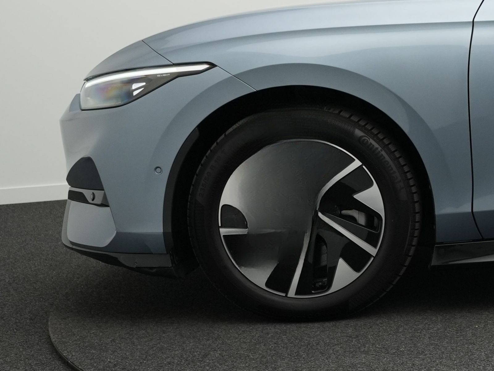 Volkswagen ID.7 Pro Wärmep.*IQ.LIGHT*HdUp*AHK*ACC*R-KAM*20" foto 18