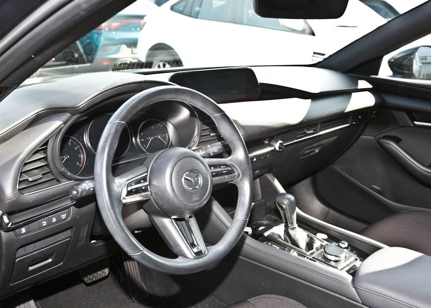 Mazda 3 Selection NAVI+PDC+RfK+SHZ+LHZ foto 11